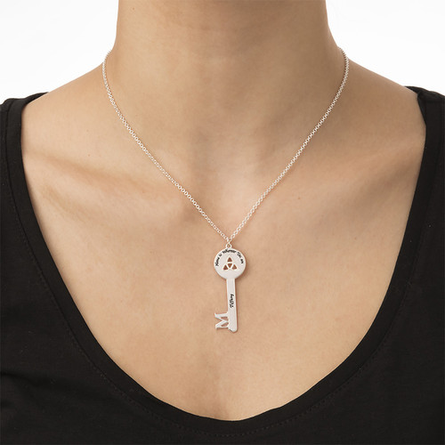 ハート＆クローバーのパーソナライズされたキーネックレスセット - 1