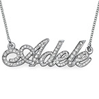 ダイヤモンド&ホワイトゴールドネームネックレス